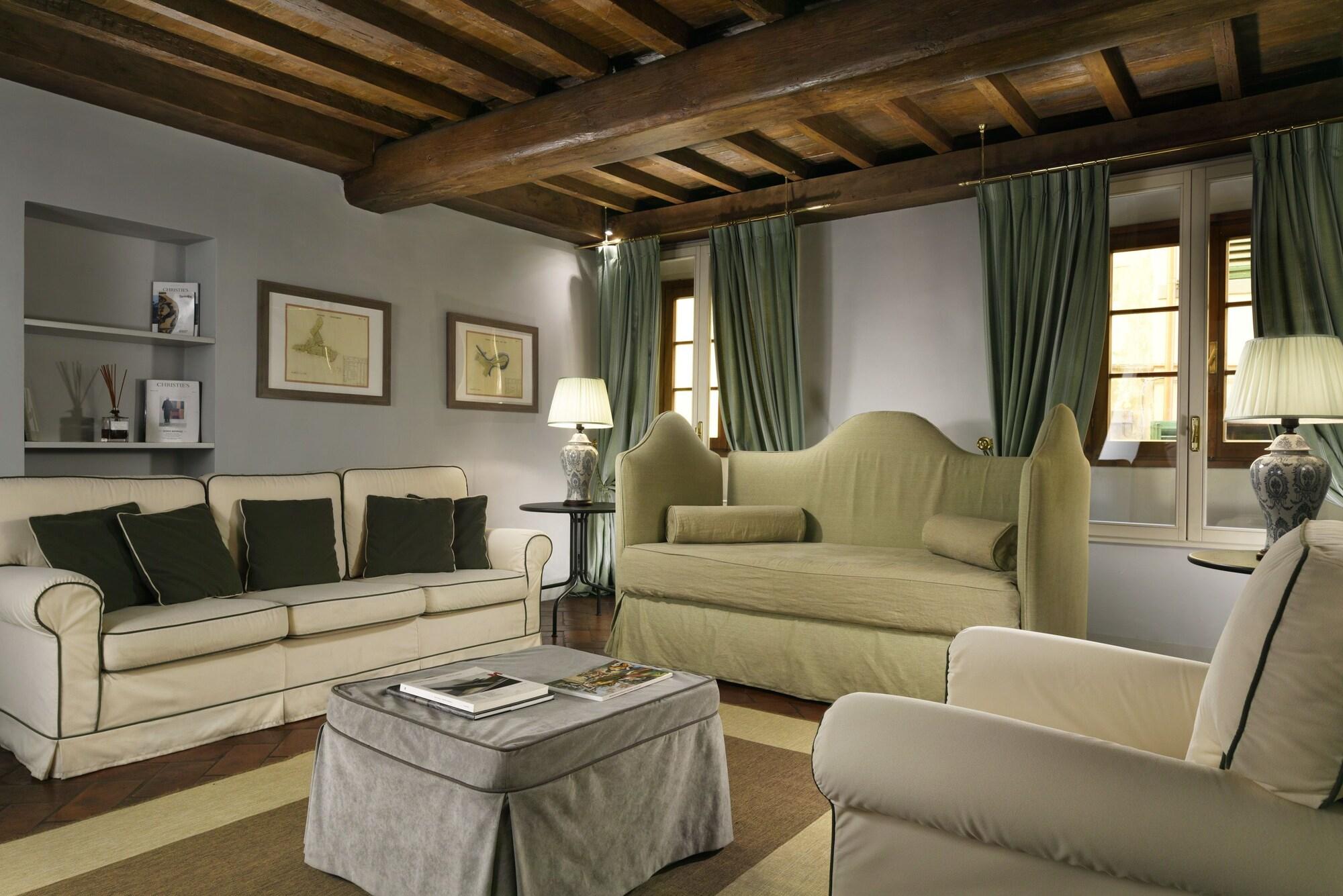 Отель Al Palazzo Del Marchese Di Camugliano Residenza D'Epoca Флоренция Экстерьер фото