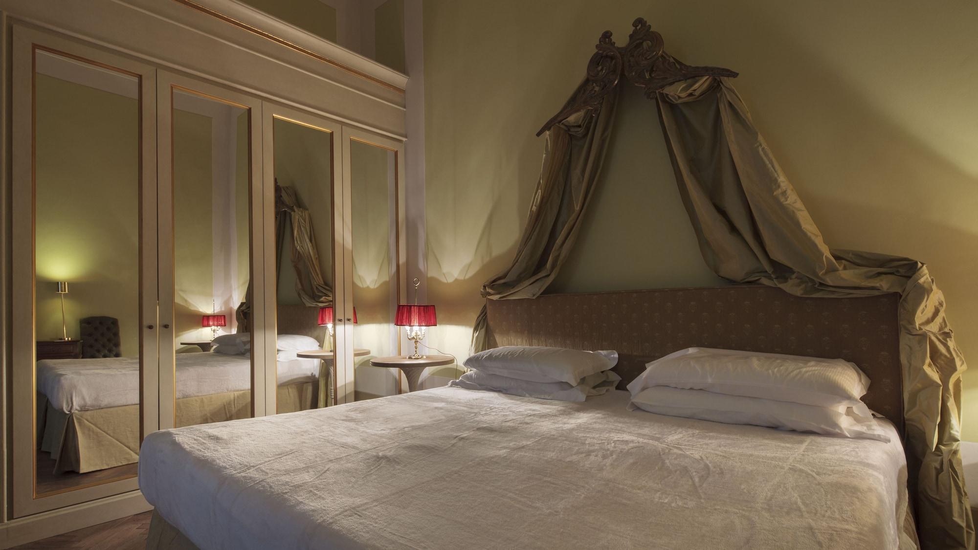 Отель Al Palazzo Del Marchese Di Camugliano Residenza D'Epoca Флоренция Экстерьер фото